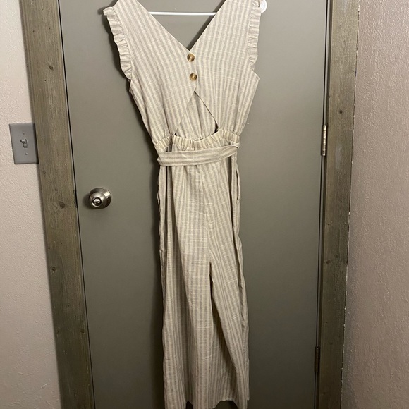 Striped linen jumpsuit - Picture 3 of 3